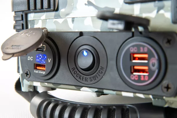 Baterka na ryby s hlavným vypínačom Baterka na ryby s hlavným vypínačom