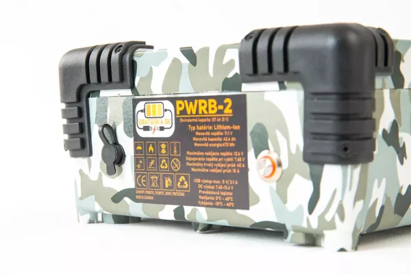 Powerbanka na ryby 12V nabíjací vstup 5,5 mm Powerbanka na ryby 12V nabíjací vstup 5,5 mm